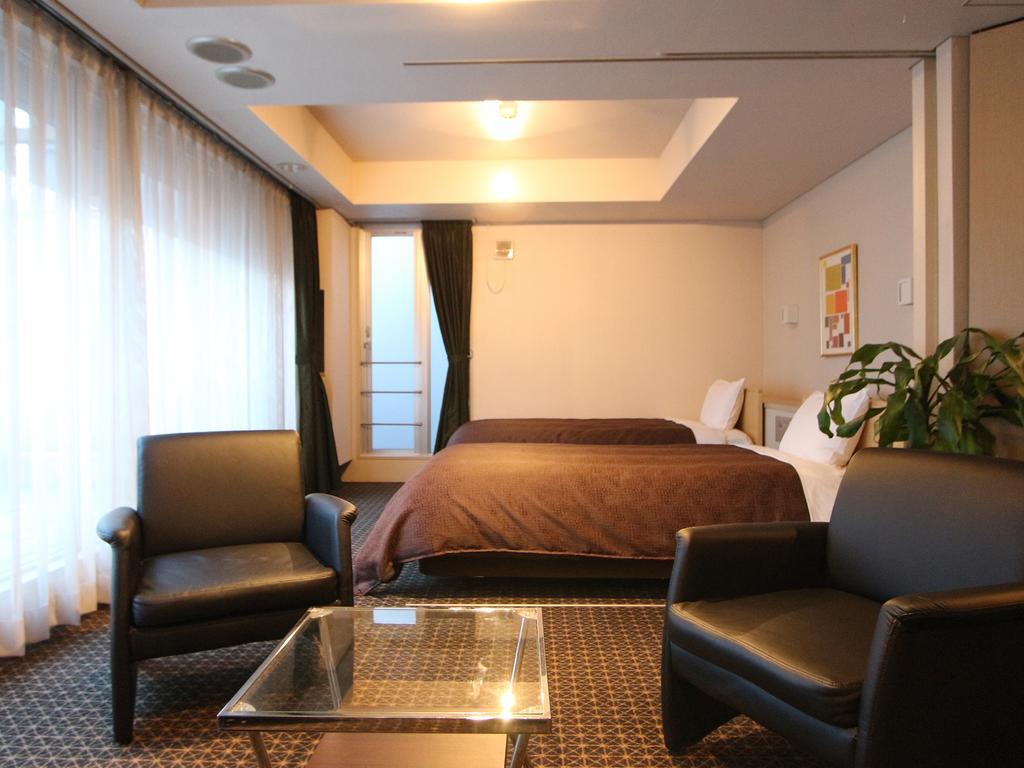 Livemax Budget Korakuen 2* Präfektur Tokio
